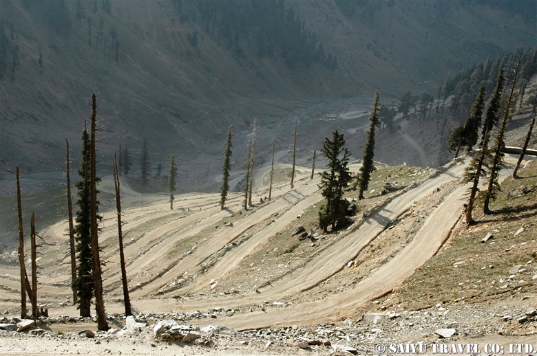 Lowari Pass: A Trip Down Memory Lane in Wintery Lowari Tunnel